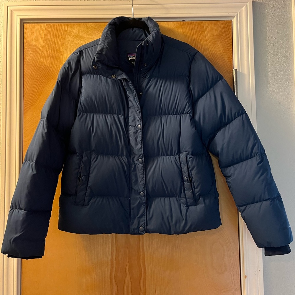Women's Patagonia Blue Puffer Jacket size M